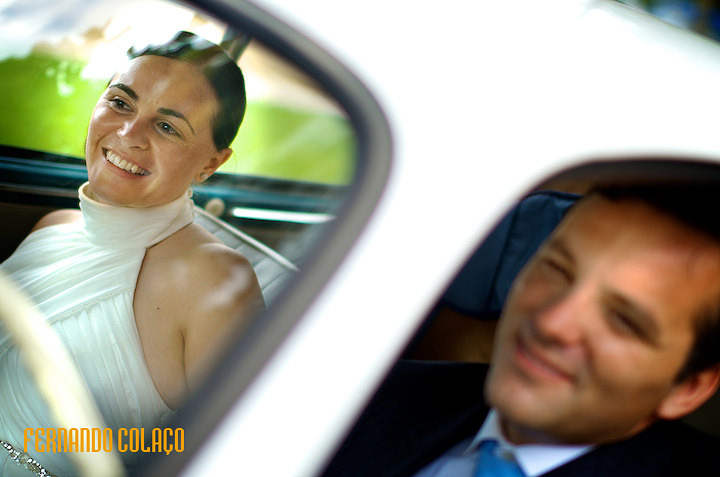Grooms, in the car when they arrive at Quinta da ferraria for the wedding party.